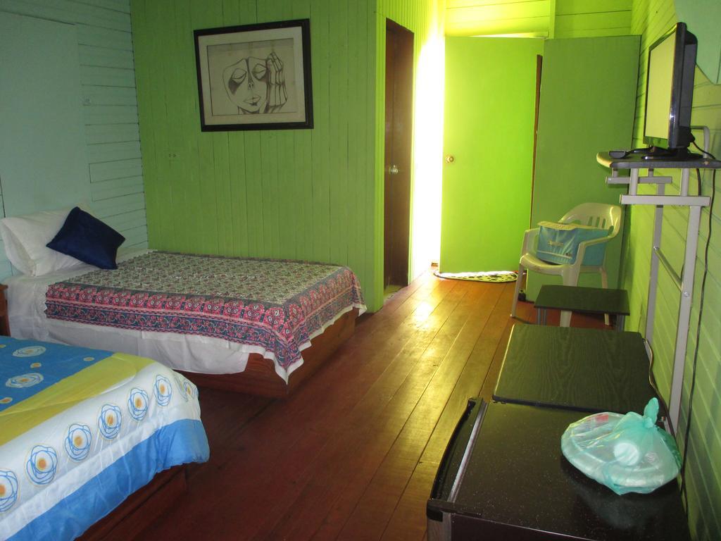 Hotel Flemming Tree Providencia Island ภายนอก รูปภาพ