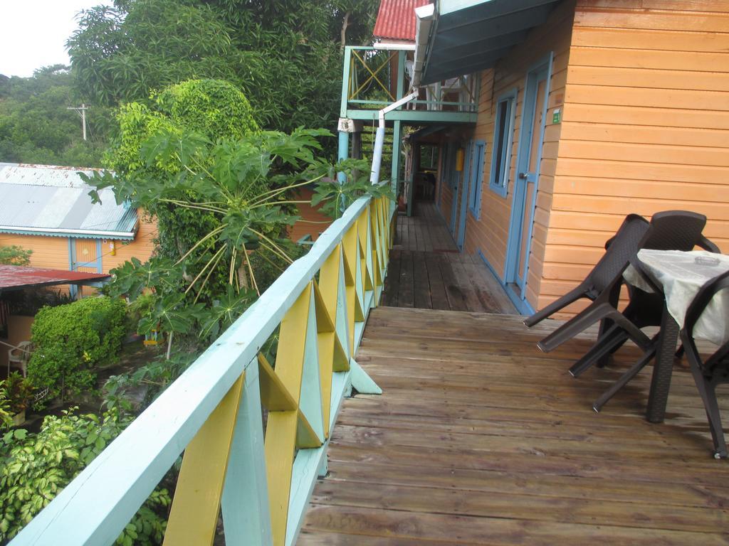 Hotel Flemming Tree Providencia Island ภายนอก รูปภาพ